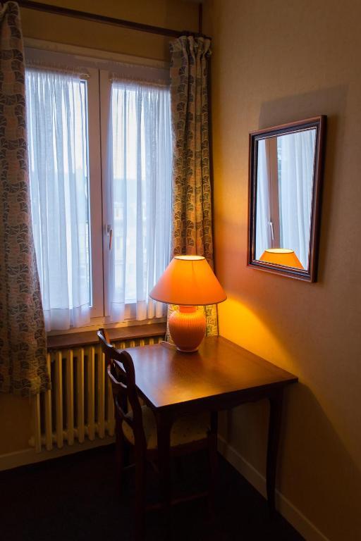 Hotel De Flandre Компьень Номер фото