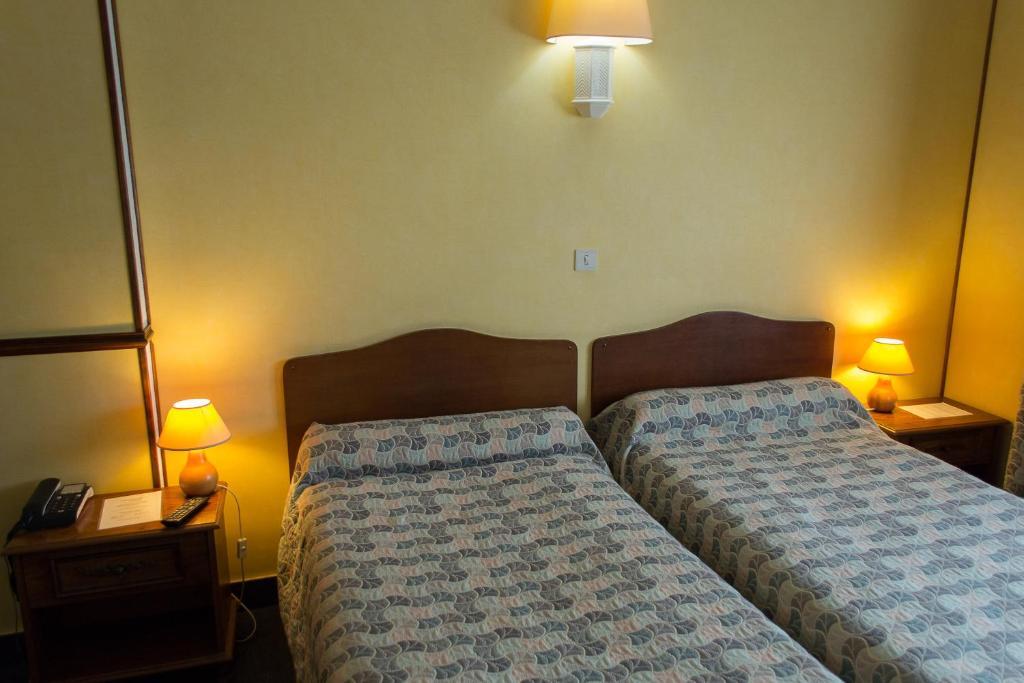 Hotel De Flandre Компьень Номер фото